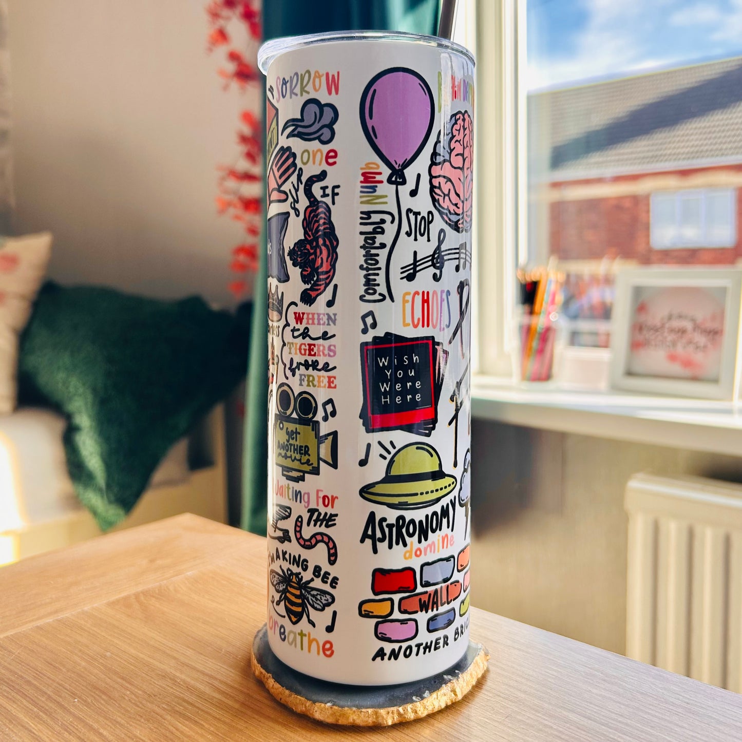 Pink Floyd tumbler