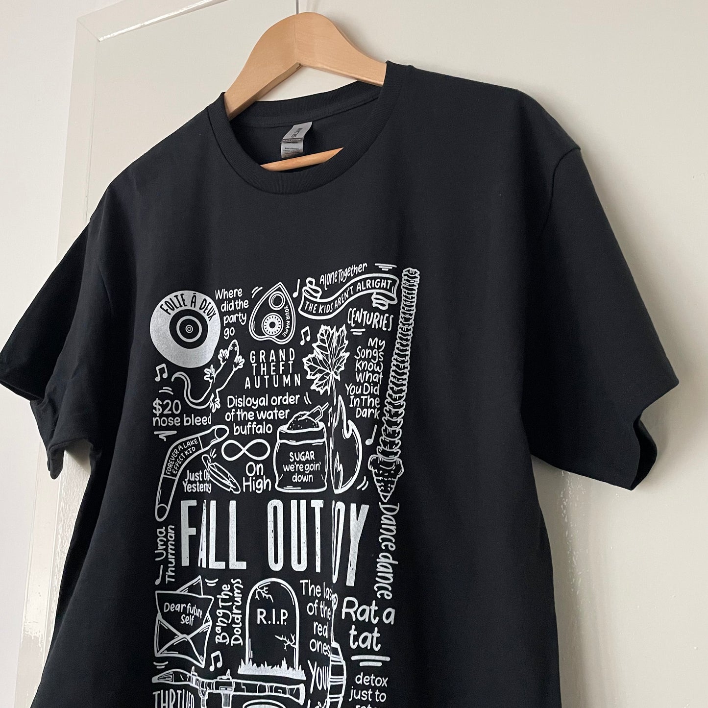 T-shirt Fall Out Boy